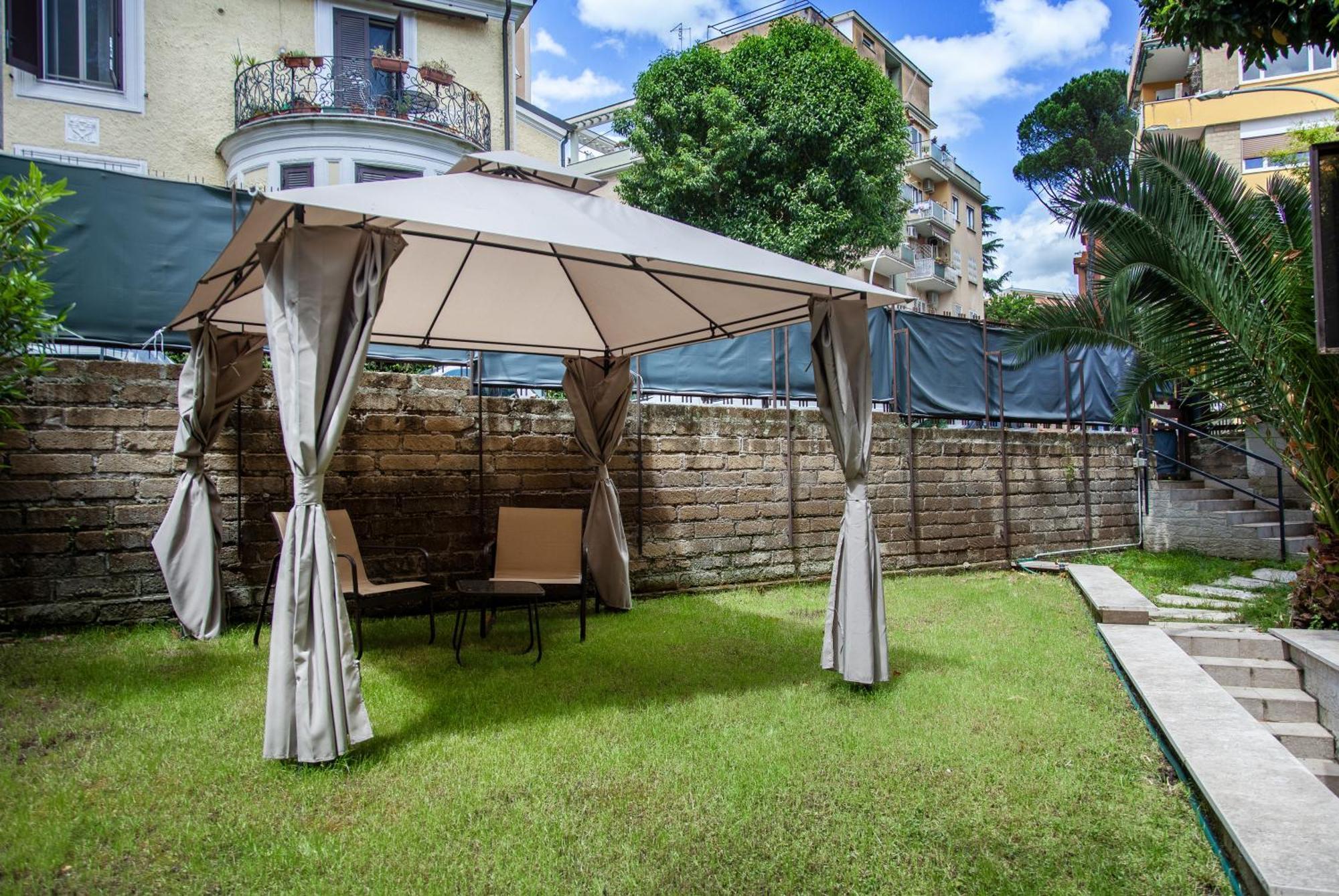 Vakantiehuis Garden House - Casa Con Giardino Privato *